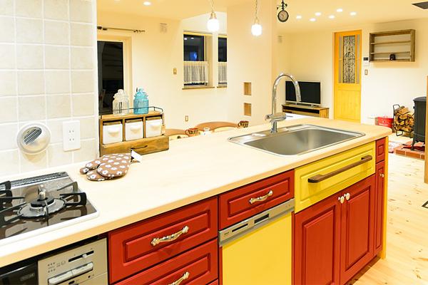 新築のオリジナルキッチン